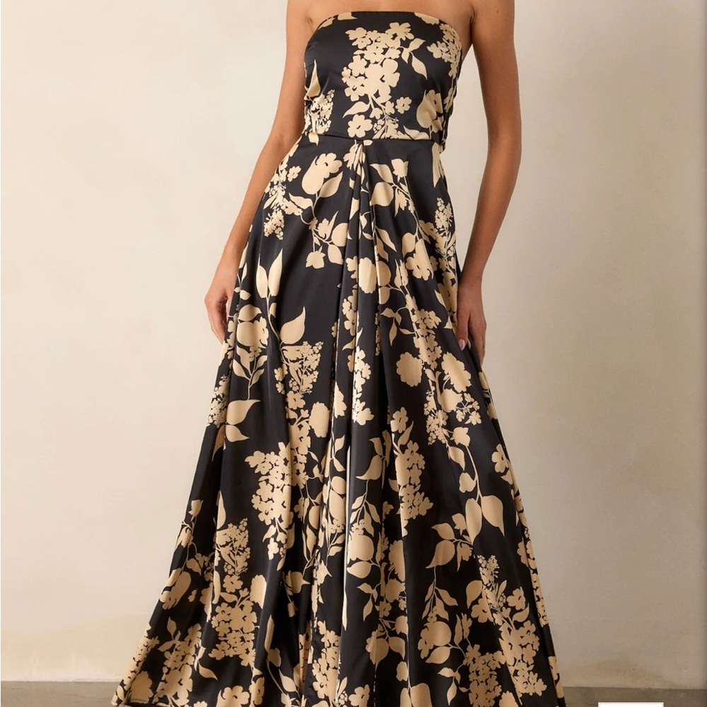 NWT Red Dress Elegant Floral Strapless Wide Leg Jumpsuit